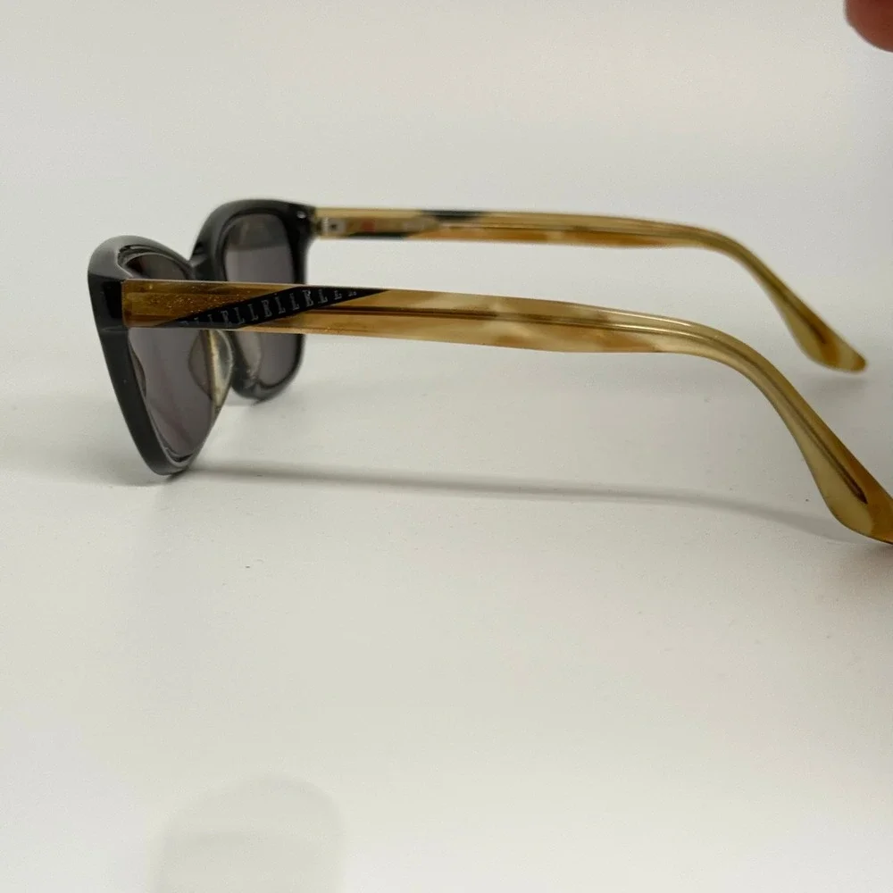 Elle Womens Cat Eye Sunglasses Black Gold Glitter Tortoise EL18995 BK 54-17-135